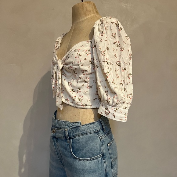 Jen’s Pirate Booty Wilde Blouse - Picture 5 of 6